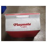 (1) Igloo Playmate Cooler