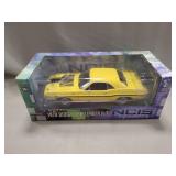 (1) 1970 Dodge Challenger R/T 1:18 Scale Replica