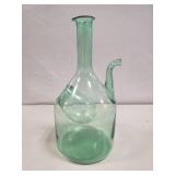 (1) Vintage Glass Wine Decanter