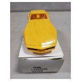 (1) Vintage Promotional Car