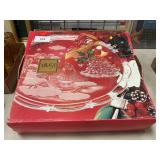 Mikasa Christmas Footed Cake Plate & Hostess