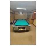 **United Billiards Pool Table