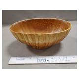(1) Vintage Haeger Pottery Planter