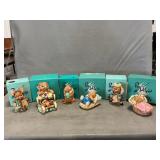 (6) Pen Delpin Handpainted Stoneware Bunnies