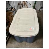 Large Rubbermaid Storage Tote With Baking Pans,