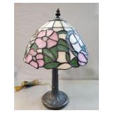 (1) Tiffany Style Electric Accent Table Lamp (15"