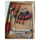Spiral Ratchet Screwdriver & Asst. Screwdrivers,