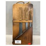 Old Forge Hanging Knife Board W/3 Knives
