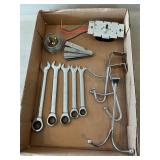 Canï¿½t mbonation Metric Wrenches, Feeler Gauge,