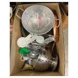Box Lot With Pyrex Measuring Cup, Colanders, B &