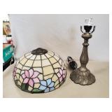 (1) Tiffany Style Electric Table Lamp