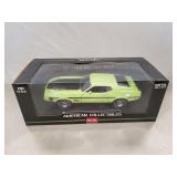 (1) 1971 Ford Mustang Mach 1, 1:18 Scale Replica