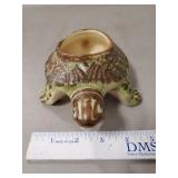 (1) Vintage McCoy Pottery Turtle Planter