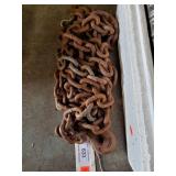 (1) Tow Chain