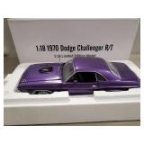 (1) 1970 Dodge Challenger R/T 1:18 Scale Replica