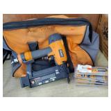 Ridgid 1818-Gauge Pneumatic Brad Nailer (Model