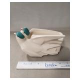 (1) Vintage McCoy Pottery "Two Flying Swallows"