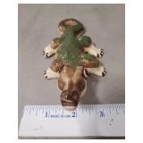 (1) Vintage McCoy Pottery Alligator Figurine