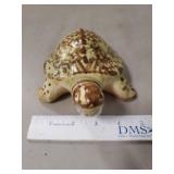 (1) Vintage McCoy Pottery Turtle Figurine