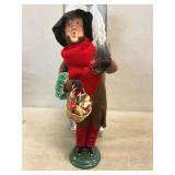 1998 Byers Choice Caroler