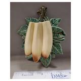 (1) Vintage McCoy Pottery Banana Wall Planter