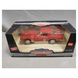 (1) 1963 Corvette Sting Ray 1:18 Scale Replica By