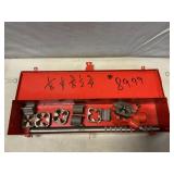 Manual Ratcheting Pipe Threader