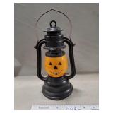 (1) Vintage Style Battery Operated Halloween