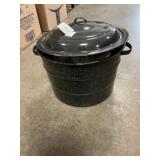 Enamelware Canning Pot With Canning Jar Lids &