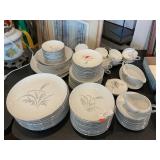 Wentworth China ï¿½Silver Wheatï¿½ Dinnerware,