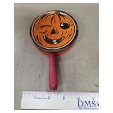 (1) Vintage Tin Lithograph Halloween Noisemaker