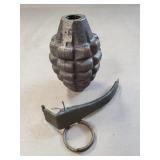 (1) Military Pineapple Dummy Hand Grenade