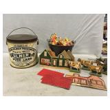 Ulmer Lard Bucket, Paper Houses & Animals, Farm