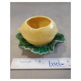 (1) Vintage McCoy Pottery Planter