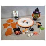 Tray Of Assorted Halloween Related items
