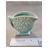 (1) Vintage McCoy Pottery Miniature