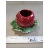 (1) Vintage McCoy Pottery Planter