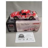 (1) Nascar 1987 Ford Thunderbird 1:24 Scale