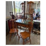 Kitchen Table w/4 Chairs