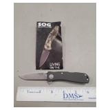 (1) SOG Knife