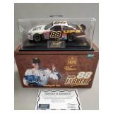 (1) 2001 UPS Ford Taurus 1:24 Scale Replica w/