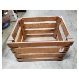 (1) Vintage Wooden Crate (18"ï¿½15"ï¿½12")