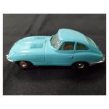 (1) Vintage Atlas Jaguar HO Scale Slot Car