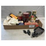 Vintage Tins, Miniatures, Set gar Bags,