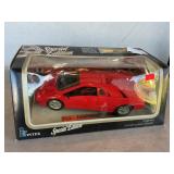 Maisto 1/18 Scale Die-Cast Lamborghini Diablo