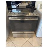 GE Glass Top Stove