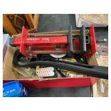 Speedy Vise, Assorted Hardware