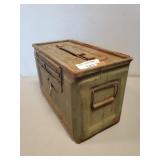 (1) Metal Ammo Box