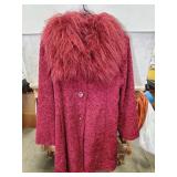 (1) Ladies Coat (Size XL)
