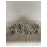 Silverware: Spoons, Knives, Forks